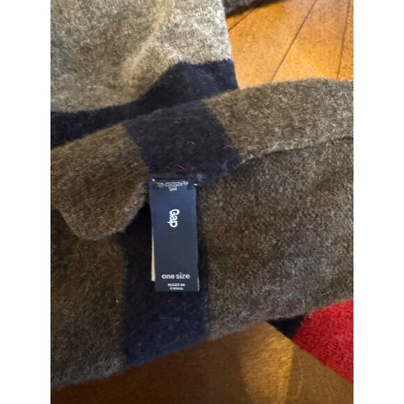 Gap Wool Striped Scarf In Red/Gray/Black - Picture 4 of 5